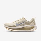 Nike Vomero 18 Men's Road Running Shoes. Nike.com
